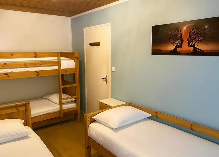 Bright For 6 People In