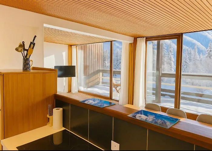 Апартаменты Bright For 6 People In Шамони